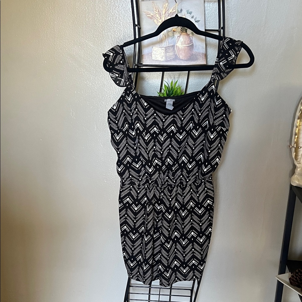 Black and White Patterned Women's Romper